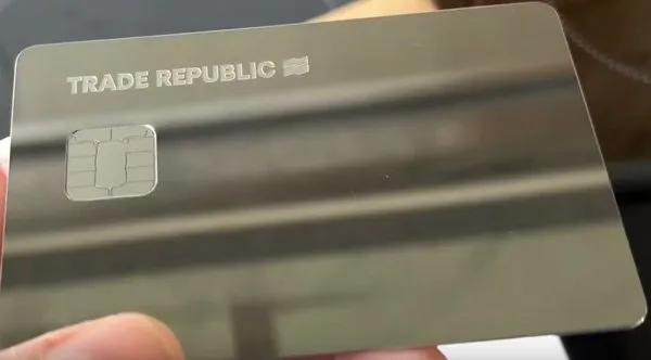 carta mirror a specchio trade republic carta mirror a specchio trade republic