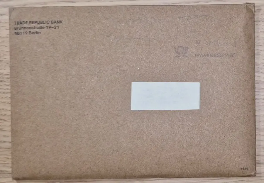 spedizione carta trade republic busta